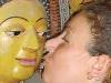 Sri Lanka: Ba du khách Pháp bị phạt tù vì hôn tượng Phật