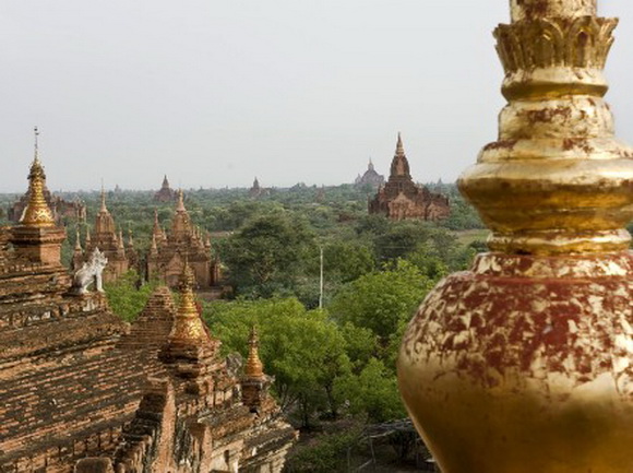 Shwedagon (1).jpg