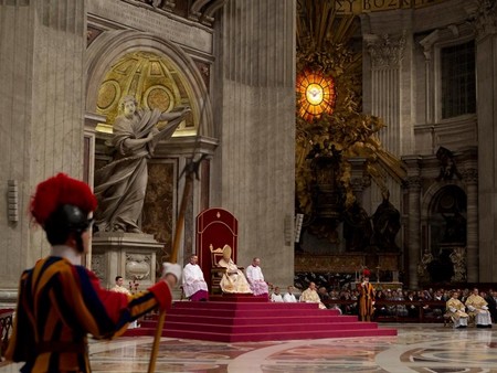 Giáo Hoàng Benedict XVI đọc kinh đón chào năm mới 2013