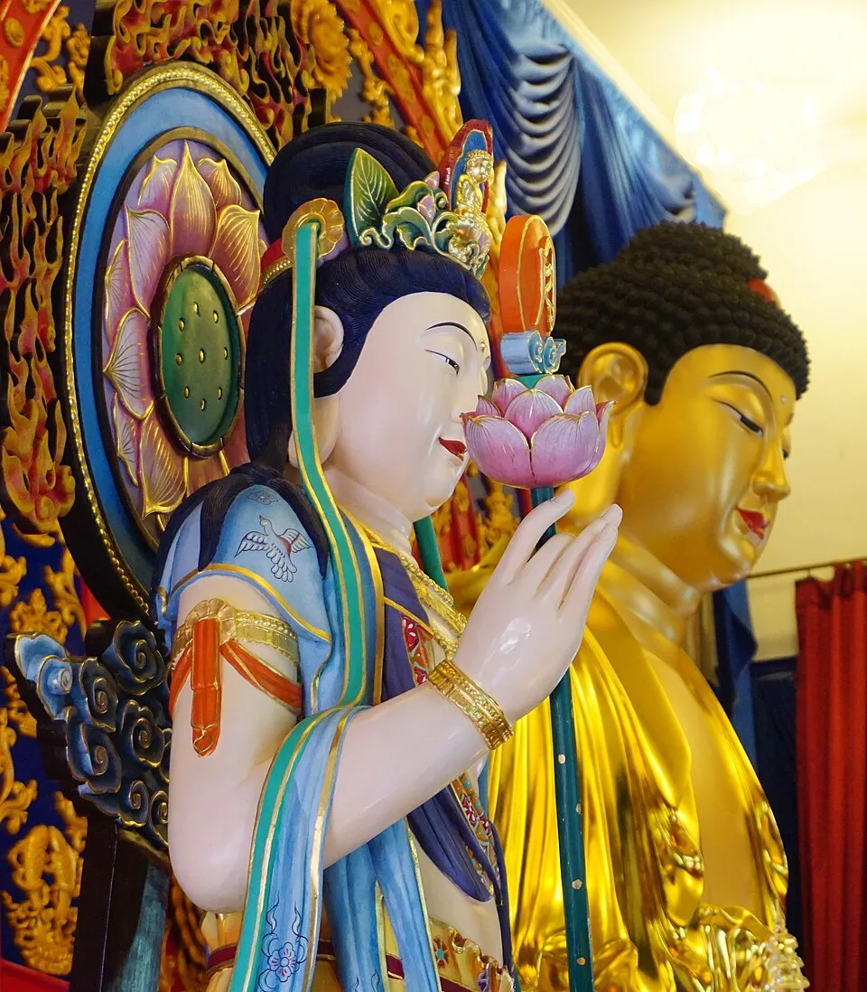 Hình minh họa: 12 Đại Nguyện Của Bồ Tát Dược Sư và Cách Thực Hành Cầu Khỏe Trong Đời Sống Hiện Đại