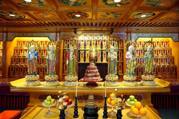 Hình minh họa: Các Bước Thực Hành Nghi Thức Cúng Dường Địa Tạng Vương Từ A-Z