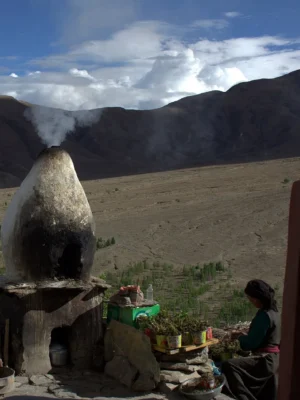 Hình minh họa: Chuẩn bị lễ vật và ý nghĩa tâm linh