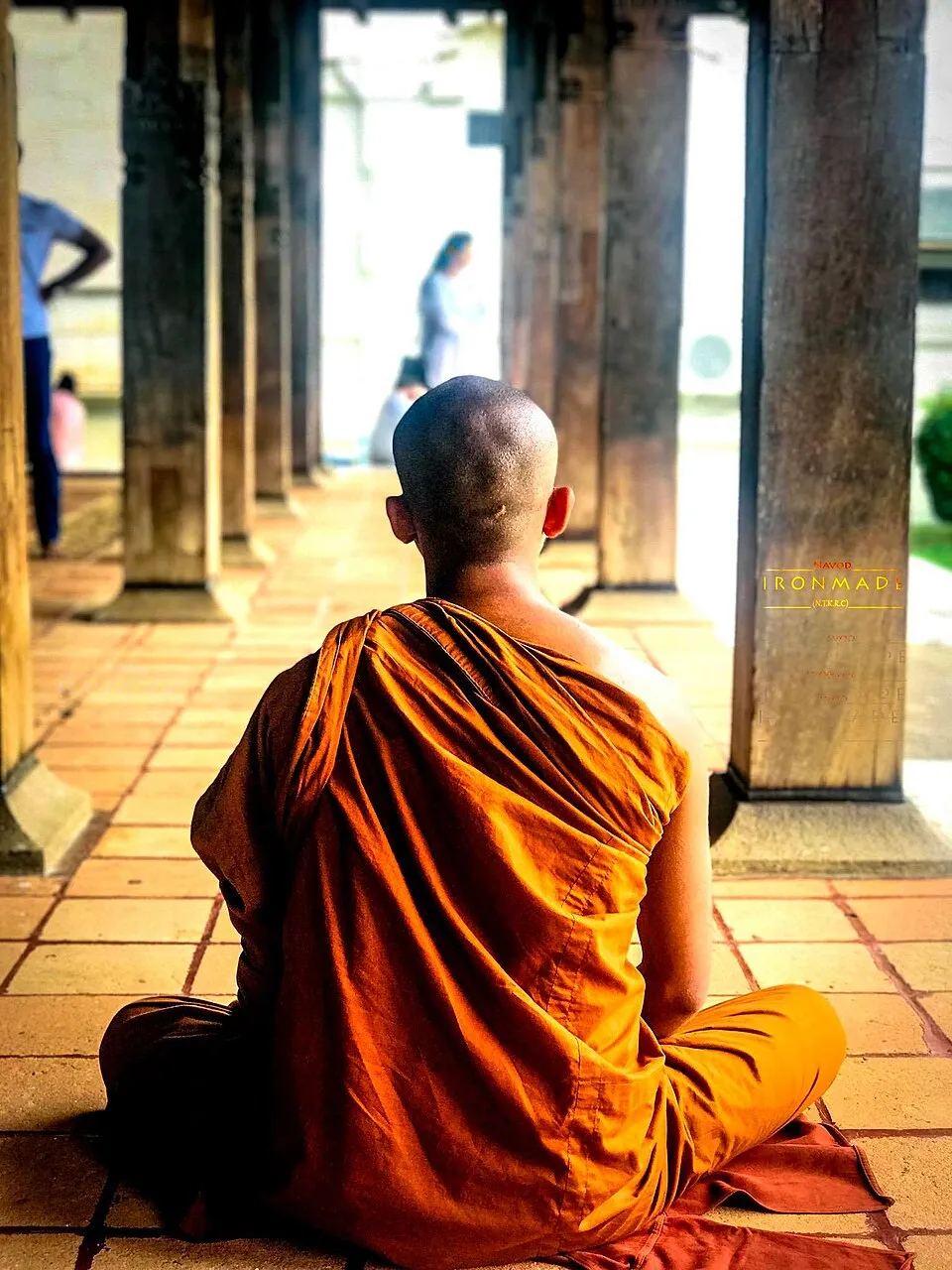 Hình minh họa: Cư trần lạc đạo trong kinh doanh: Làm thế nào để áp dụng?